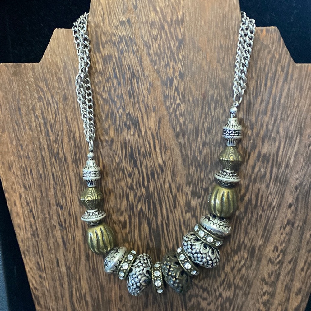 113N Premier Designs “Isabella” necklace